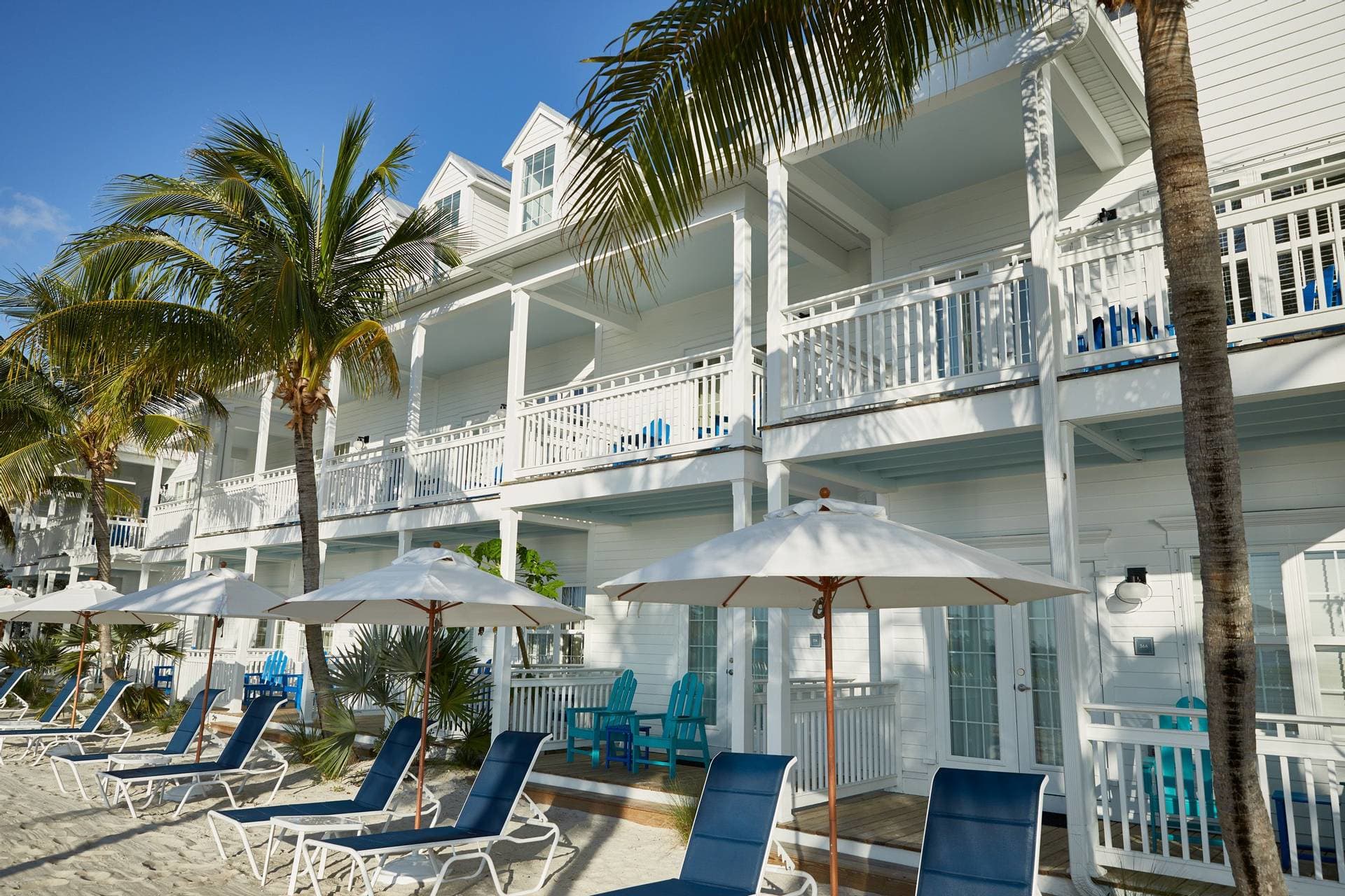 Parro Key Hotel & Villas beachfront